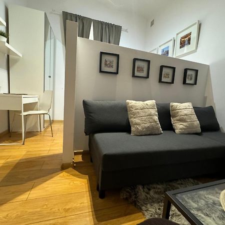 Et Apartment Cracow คราคูฟ ภายนอก รูปภาพ